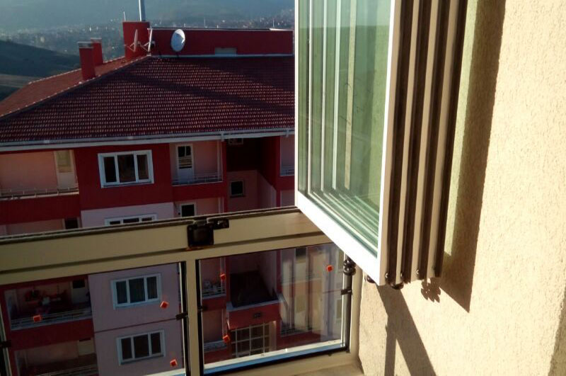 Kuşadası Isıcamlı Katlanır Cam balkon